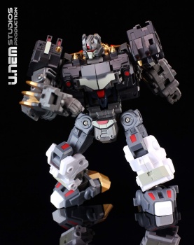 [Combiners Tiers] FANSPROJECT SAURUS RYU-OH aka DINOKING - Sortie 2015-2016 - Page 2 JvHQKPzj