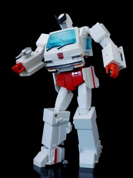 [Masterpiece Takara Tomy] MP-30 RATCHET - Sortie Avril 2016 - Page 2 GZJyfMfY