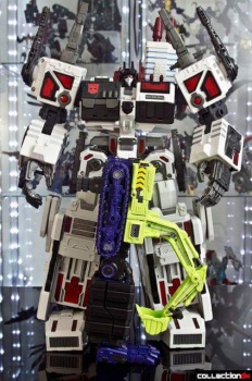 [Combiners Tiers] TOYWORLD TW-C CONSTRUCTOR aka DEVASTATOR - Sortie 2016 - Page 9 HVYBaMVJ