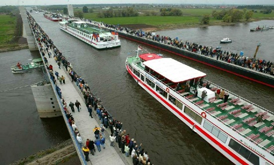 Ura interesante [Foto] 1-waterbridge