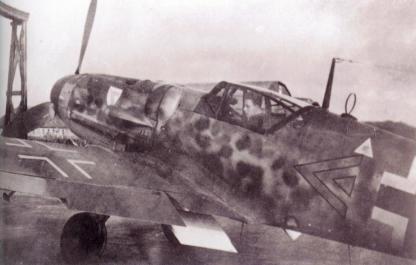 Un peu d'histoire... 1-Bf-109G6-JG3-Brandle-WNr-26058-Schiphol-Nov-1943-01