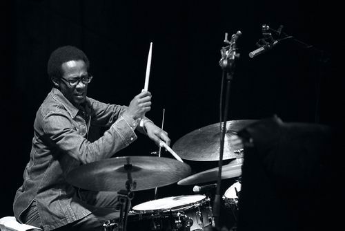 REPORTING LIVE; Corea Trio Blue Note Hawaii Brian_blade_01_mantova2008