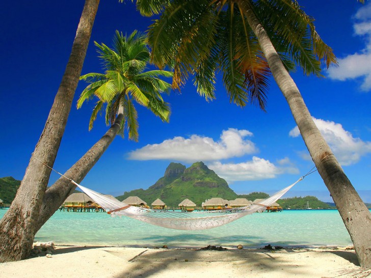 هل سمعتم عن بورا بورا؟.. أجمل جزيرة في العالم Bora_Bora_French_Polynesia1-728x546