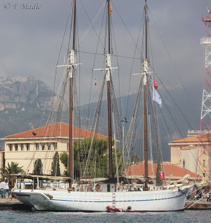 le bateau d'Ajonc à découvrir trouvé par Blucat IMG_0053_modifi%25C3%25A9-1