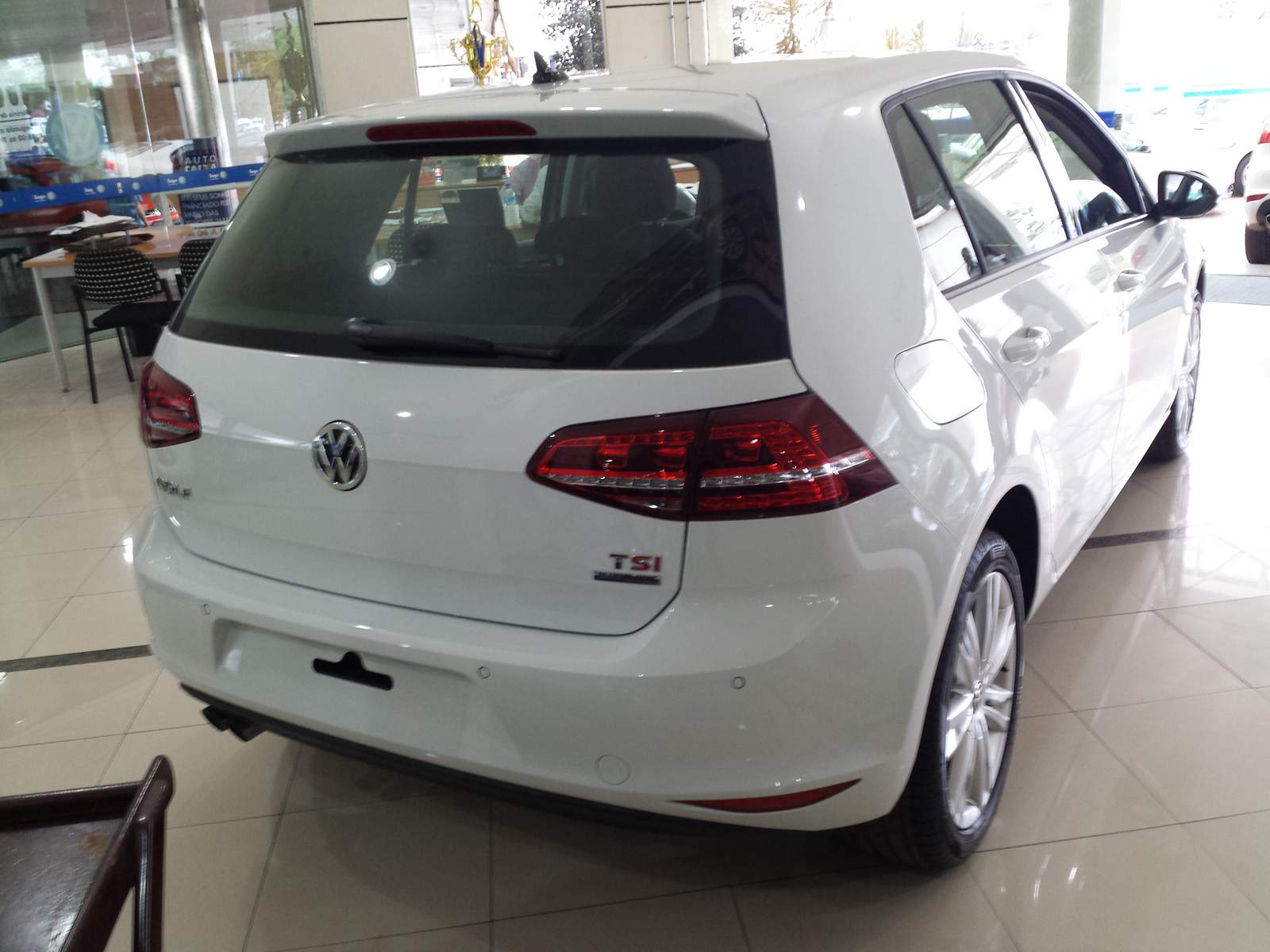 Volkswagen Golf VII - Página 23 VW-Golf-2015-TSI%2B(5)