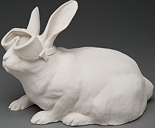 அழகான வித்தியாசமான கலை வண்ணம்! Ultimate_Porcelain_Sculpture_Art_By_Kate_McDowell_14