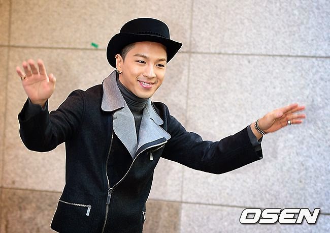 [28/10/14][Vid/Pho] Fan meeting của taeYang cho CK One ở Seoul Taeyang-ck-one-hongdae_047