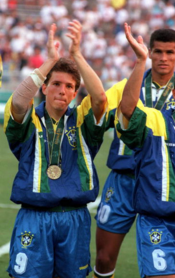 Juninho Paulista (1997-1999) - Página 2 Juninho8