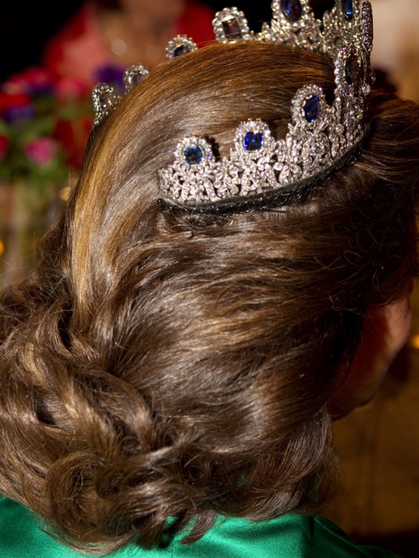 Royal Jewelry & Tiaras / Fabergé Eggs / The Royals - Pagina 4 QueenSilviaNobelTiaraHair