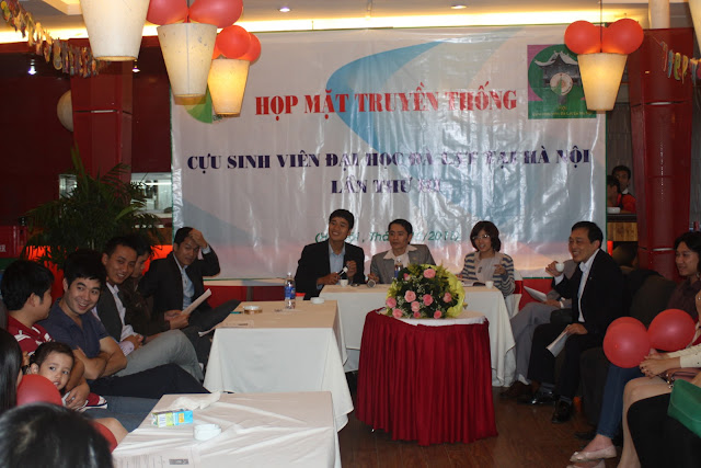 Họp mặt truyền thống Cựu sinh viên Đà Lạt tại Hà Nội lần III năm 2011 IMG_3719