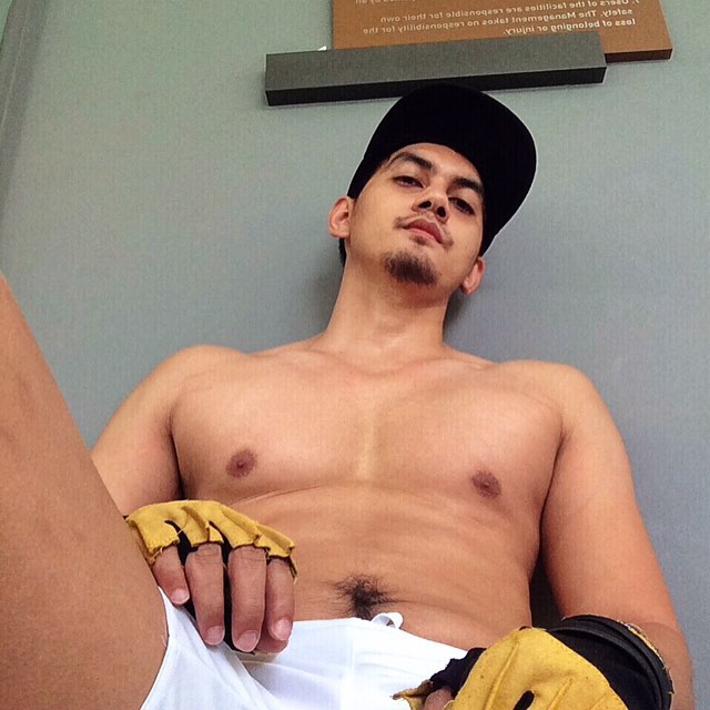 Hot boy: Rob Rattapon 291115-564810800ed98