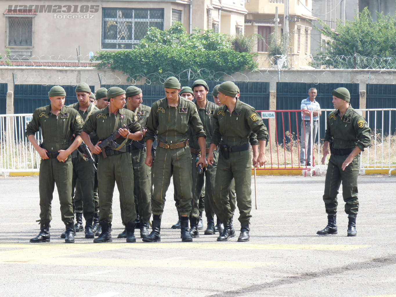 فصـائل الأمن و التدخـل الدرك الوطني الجزائري [ S.S.I ] A