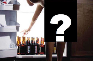 Γιατί οι άντρες βάζουν πάντα τις μπύρες.. στο τελευταίο ράφι του ψυγείου ?  1