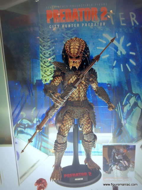 [Hot Toys] Predator 2: City Hunter Predator - 1/6 scale - LANÇADO!!! <fotos OMG> pág 11 - Página 6 IMG_2028