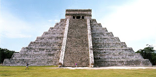 De nuevo el nuevo topic de las polleces encontradas por ahí - Página 10 Chichen_Itza_front