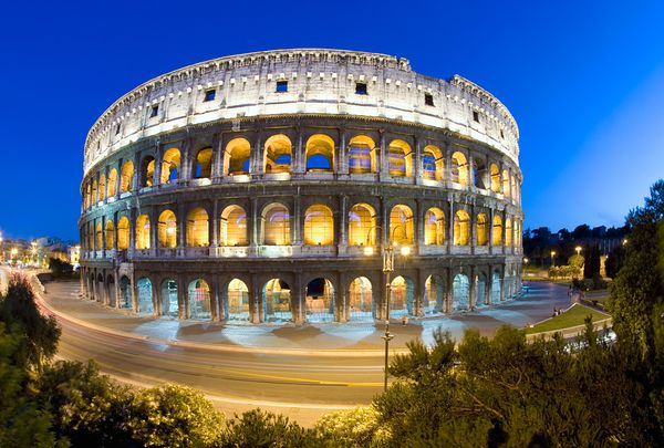 உலக அதிசயங்கள் படங்கள் இணைப்பு .... New-old-7-wonders-colosseum-rome-italy_18304_600x450