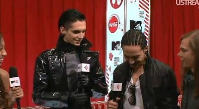 Tokio Hotel en los Premios MTV VMA Japn - 25.06.11 - Pgina 5 1