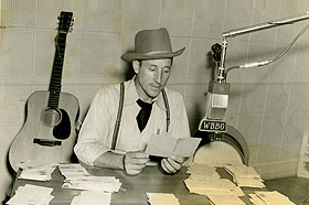 R.I.P. : "The Grandfather Of Bluegrass" Wade Mainer Passes Away  WM