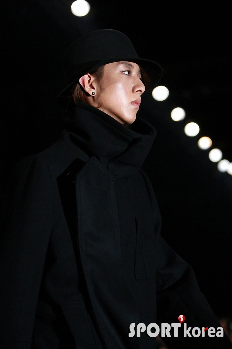 Everything about LEE JUNG SHIN (이정신) Sfw-5