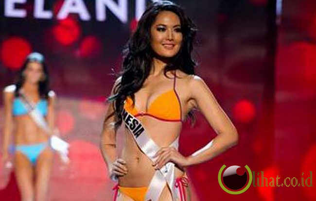 13 Putri Indonesia yang Mengikuti Ajang Miss Universe 2013-01-25_130550