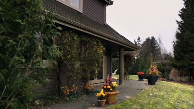 Entrada da Casa de Spencer Spencers-house-Pretty-Little-Liars-611x343