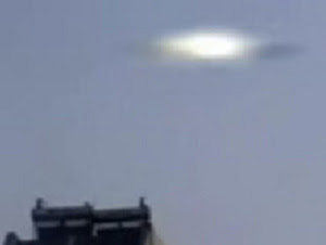 Los extraterrestres caminan entre nosotros China_UFO2