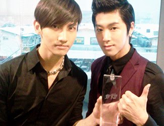 [29/3/2011][Pic] TVXQ Official Website  Homin%2B%25284%2529
