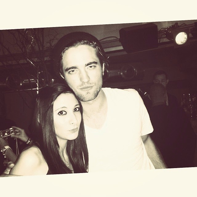 18 Marzo - Antigua / Nueva foto fan de Rob!!! (31 Octubre 2008) Fanpicrpl