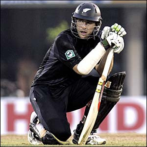 Micromax Cup | Bangladesh vs New Zealand at Sher-e- Bangla National Stadium | 8th August - Page 19 _42222520_vettori300