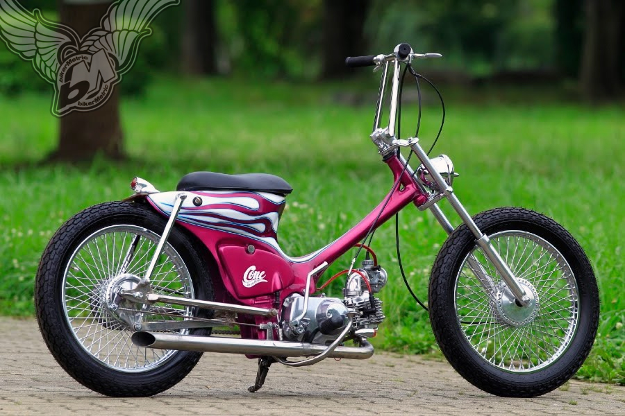 Bonjour à vous. Honda-90_chopper_serpent_cone-custom-cycles