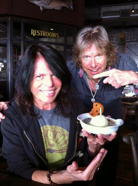 FOTOS GUAPAS Y ROCKERAS - Página 22 Keith_emerson_rudy_sarzo