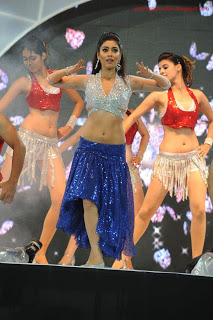 صور الفاتنه الهنديه شيريا ساران 2012 حصريا لزي افلام Shriya Saran Shriya-hot-dance-ccl-final-001