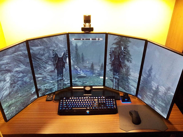 محطات الكمبيوتر Five-portrait-vertical-monitor-battlestation-computer-setup-1