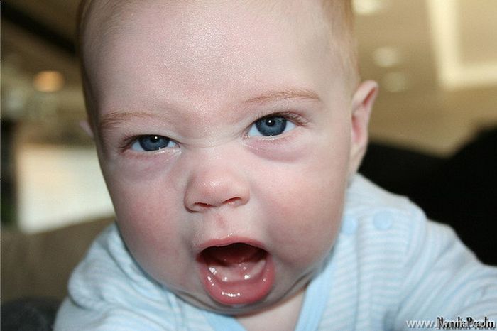 Funny pics of angry babies Babies_that_are_pissed_28