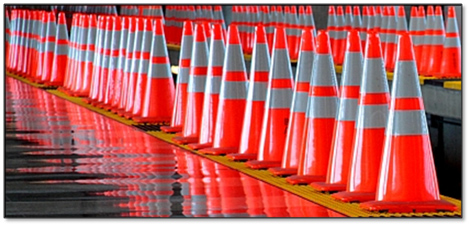 Cọc tiêu giao thông nhập khẩu giá rẻ Traffic-cone