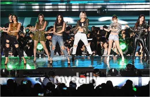 [PRESS][28.09.14] T-ara @ Dream Concert 2014  T-ara%2B2014%2Bhallyu%2Bdream%2Bconcert%2B(3)