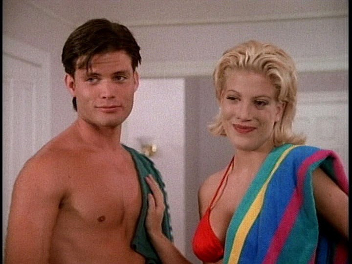 JE VIENS DE MATER UN DVD ! - Page 14 5-casper-van-dien-in-Beverly-Hills-90210