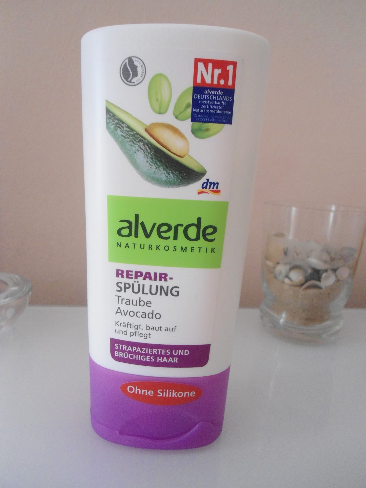 [Alverde] Après-shampoing Réparateur - avocat et beurre de karité DSC00380