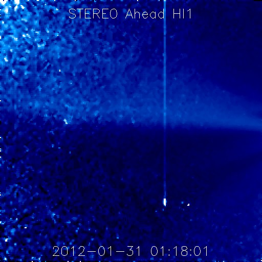 SEGUIMIENTO DE ANOMALIAS Y OBJETOS EXTRAÑOS CERCA DEL SOL - Página 3 20120131_011801_s7h1A