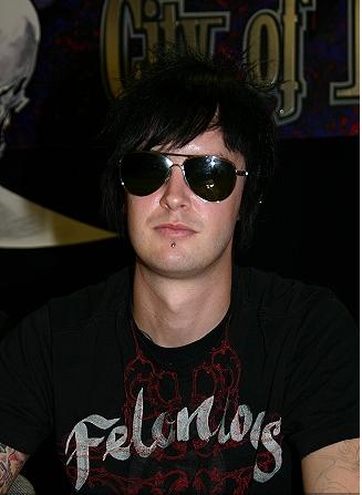 Fotos The Rev!! The-rev2