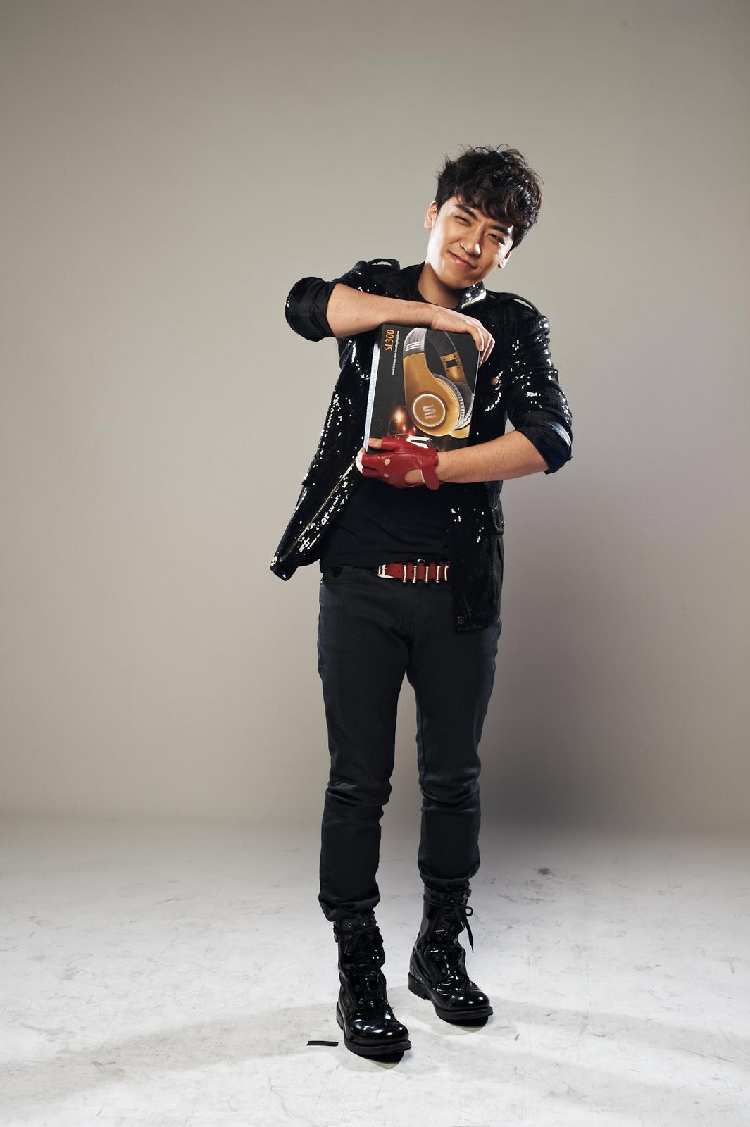 [01.10]Bigbang "Soul Headphones" de Ludacris 3iéme partie[Photos] Bigbang-soul-by-ludacris-headphones-bigbangupdates.com-8