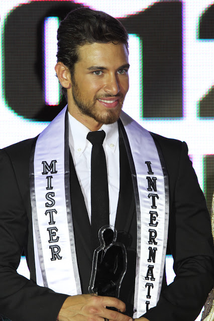 2013 l MISTER INTERNATIONAL l FINAL NIGHT 21/11 F176bb12324ff2093186a3327e93fe3f