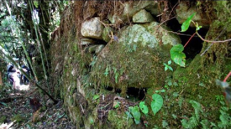 New Inca road to Machu Picchu discovered.... Peru_02