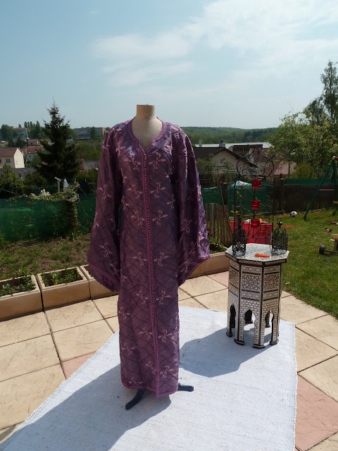 Caftan Safa NEUF P1020560