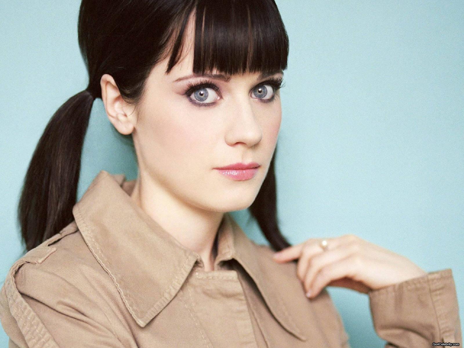 Palabras encadenadas - Página 6 Zooeydeschanel2