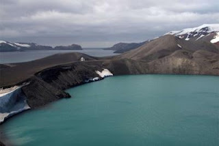 Un volcán en actividad bajo los hielos de la Antártida Caldera_antartida