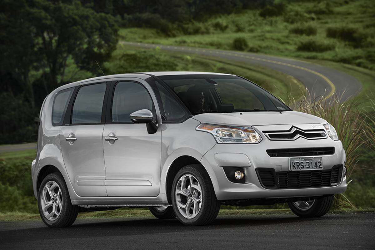 Ranking de Vendas - Dezembro de 2.014 - Página 2 Citroen-C3-picasso%2B(1)