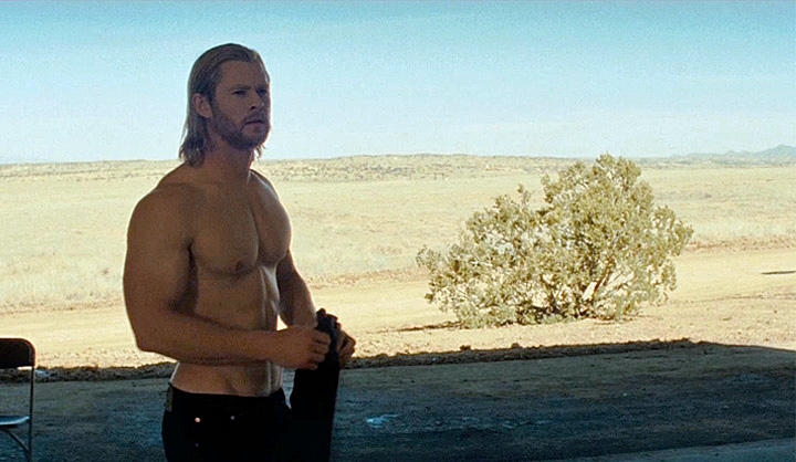 Alégrate la vista  (Versión chulazos) - Página 2 ChrisHemsworth-Thor