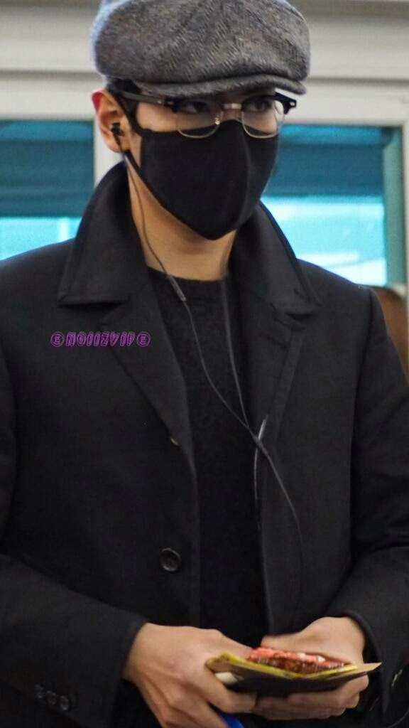 [5/12/2014][Pho] TOP, GD và Daesung tại sân bay Inchoen đến Fukuoka Incheon-bb_024