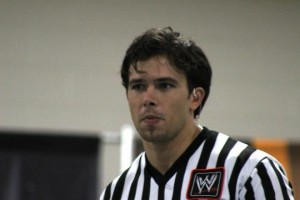 حكم نزال رايباك وسي ام بانك Brad-Maddox-300x200